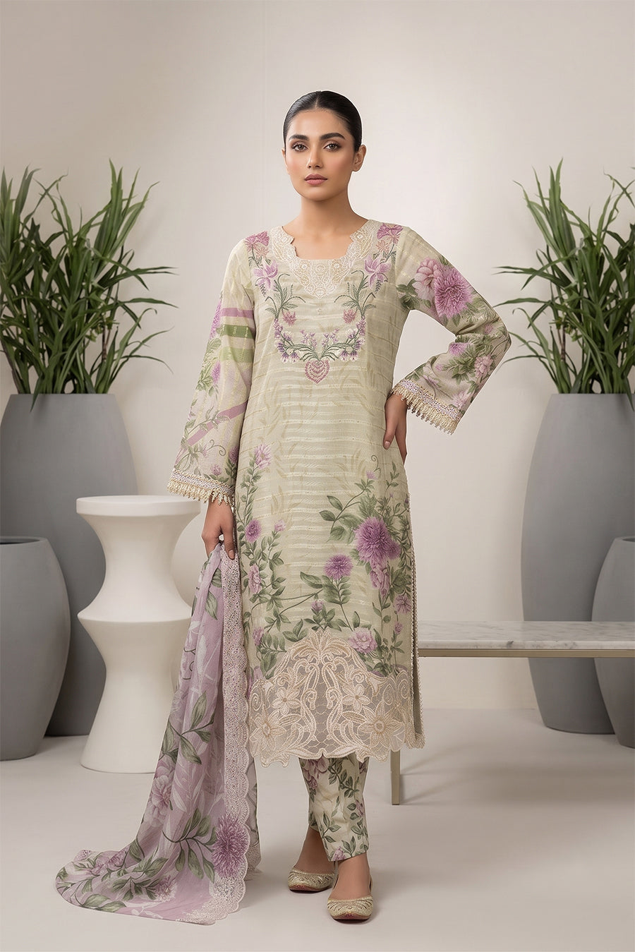Floral Elegance 3 Piece Suit